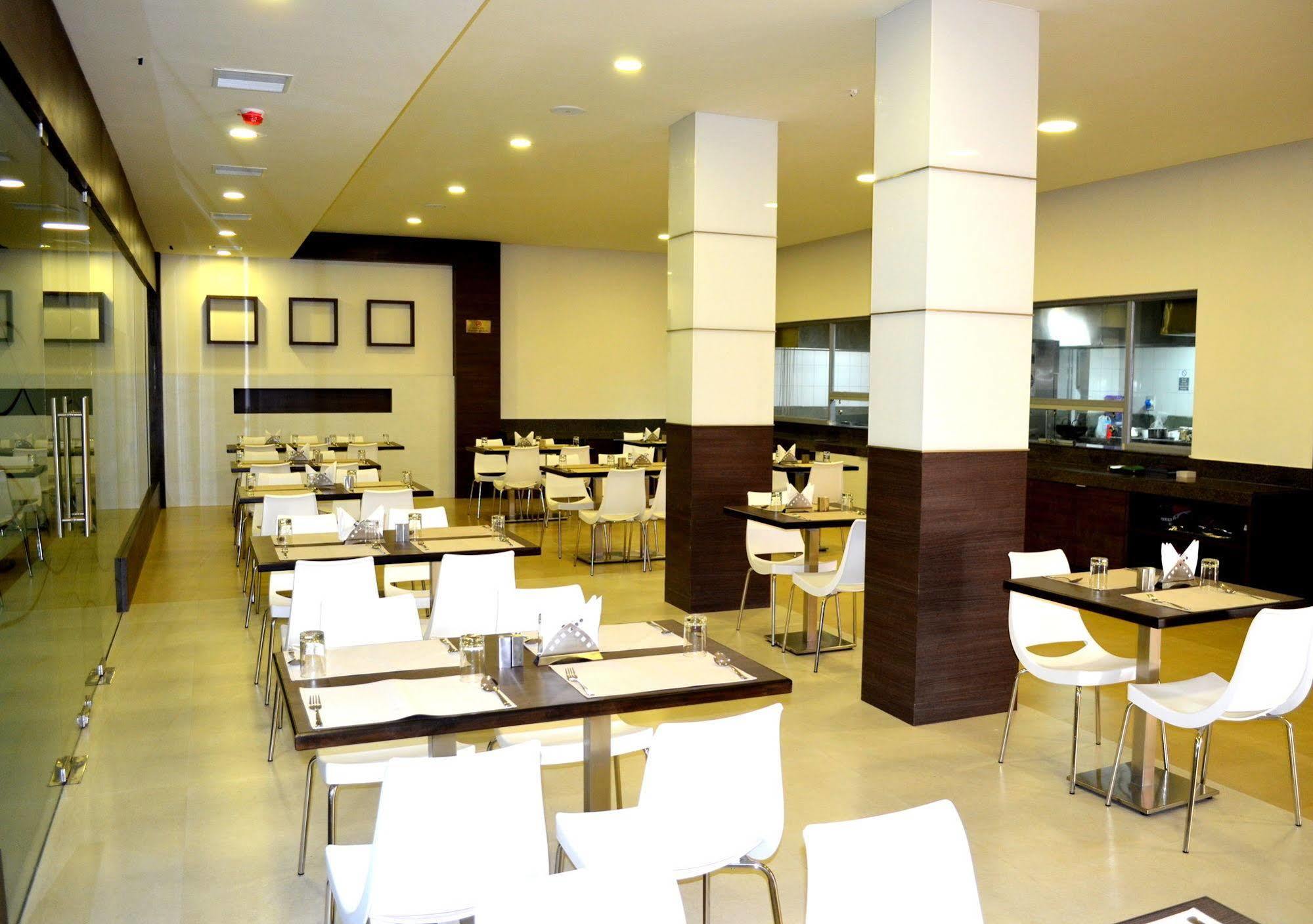 Regency Tiruttani By Grt Hotels Thiruttani Exterior photo